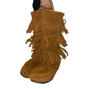 Fringe boots size : 8